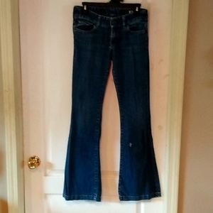 Women's fit and flare jeans